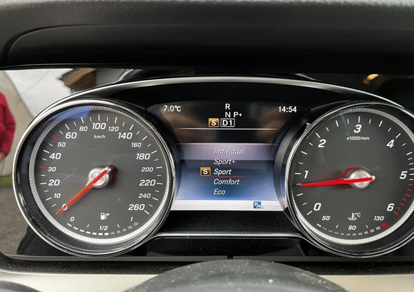 Mercedes-Benz Klasa E cena 83900 przebieg: 239709, rok produkcji 2016 z Krasnobród małe 781